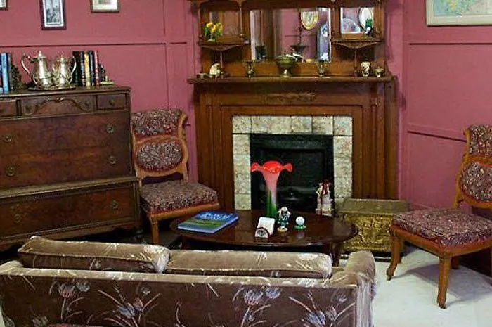 Riverview Mansion Golconda