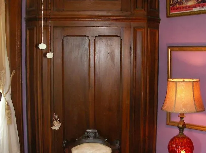 Riverview Mansion 2* Golconda