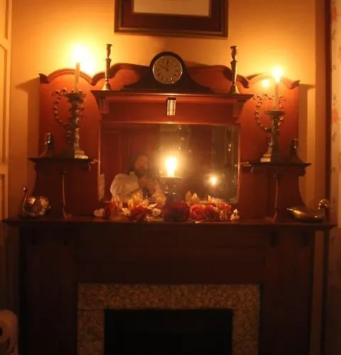 Riverview Mansion Golconda